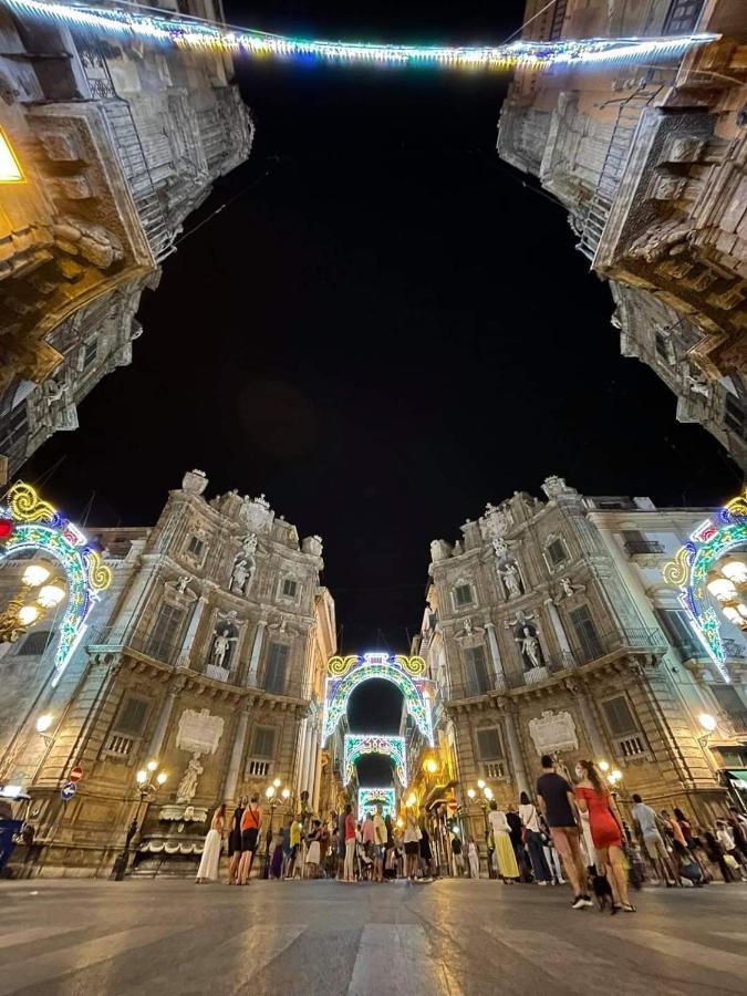 Penthouse Luxury Quattro Canti Palermo Buitenkant foto