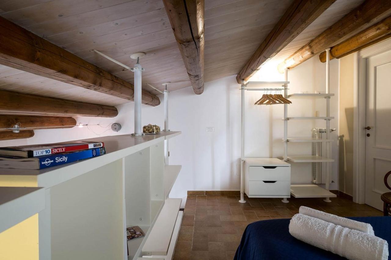 Penthouse Luxury Quattro Canti Palermo Buitenkant foto